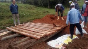 Leia mais sobre o artigo PREFEITURA DE BOCAINA DE MINAS CONSTRÓI MATA-BURRO NA ESTRADA DO ARACI